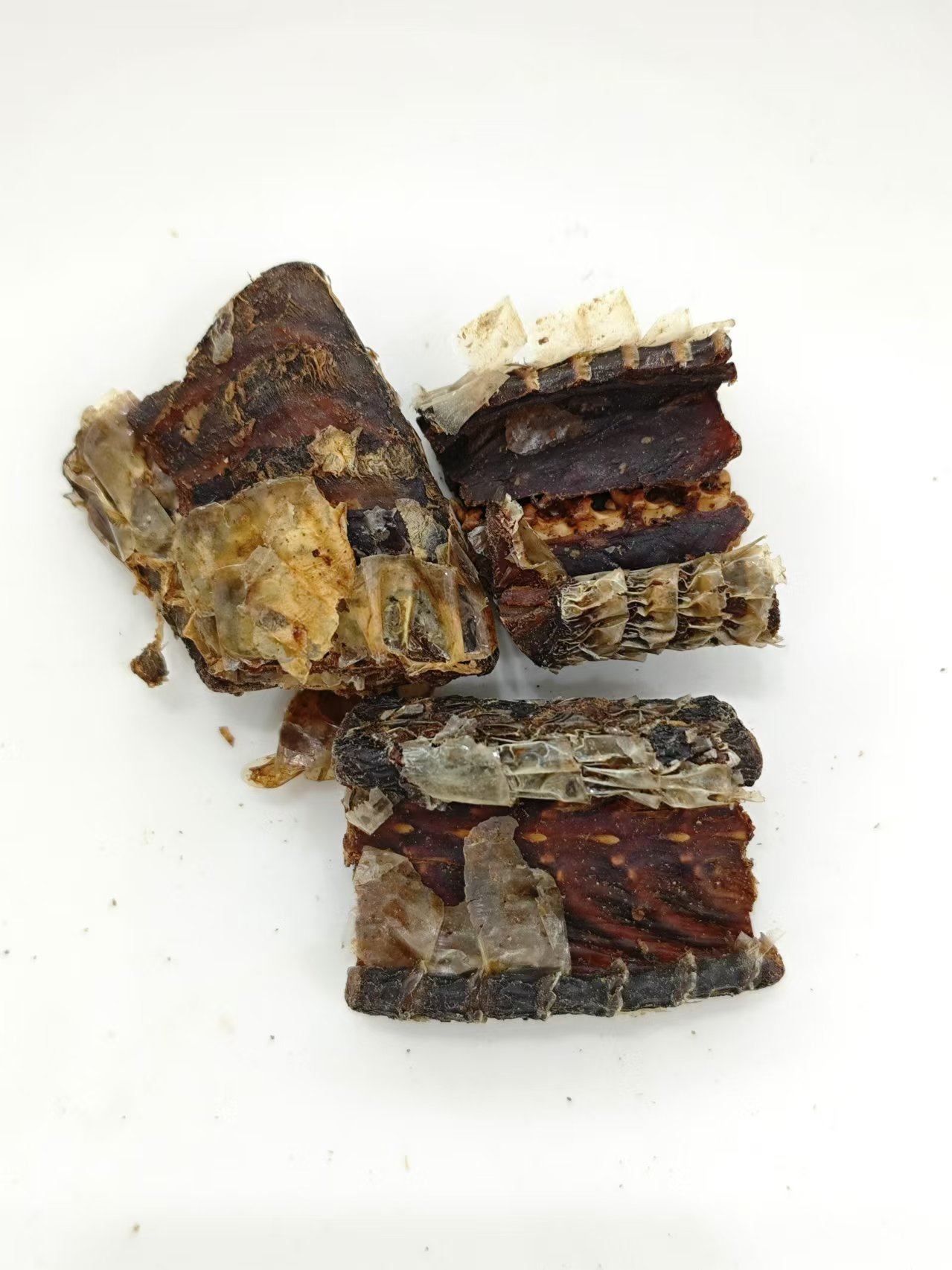 Snake Black-Zigzag Processada de vinho (Jiǔ Wūshāo Shé)